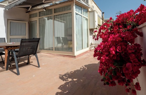 Trapani City Centre Apartment | [IL PESCO 4] Apt in the historical Trapani with its private terrace.