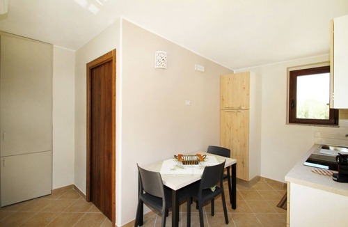 Caronia Apartment | Il Rifugio sul Mare is a small independent house surrounded by a fragrant lemon garden, just 100 meters from the beach.The house includes a fully equipped kitchen, a bathroom, and a cozy double bedroom. Outside, you’ll find a private relaxation area wi