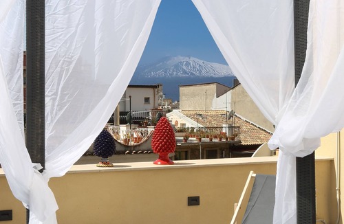 Taormina City Centre Villa | In the Historic Heart of Taormina