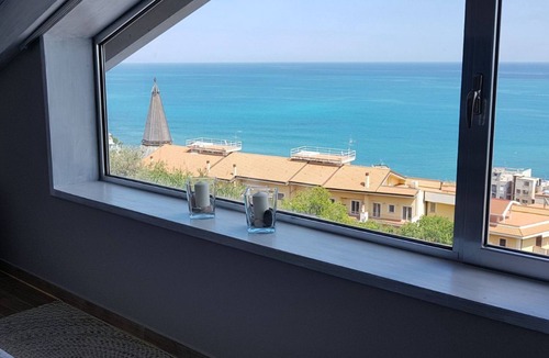 Giardini Naxos Villa | In the sky, by the sea, *VILLA VITTORIO* TAORMINA, ETNA & SEAVIEW