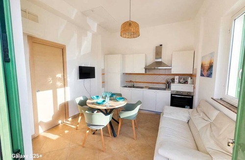 Santa Maria del Focallo Hotel | Independent villa just 500 metres from beautiful beaches. Private parking.