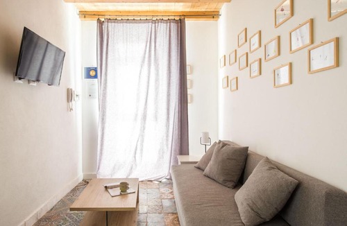 Monte di Pieta Apartment | Interno1 Apartment dietro il Teatro Massimo by Wonderful Italy