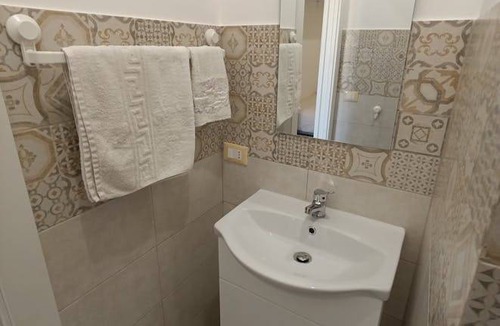 Corso dei Mille - Sant'Erasmo House | 20 m² House ∙ 1 guest