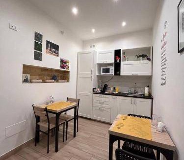 Corso dei Mille - Sant'Erasmo Bed & Breakfast | 16 m² Bed and breakfast ∙ 3 guests
