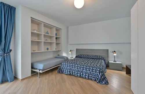 Santa Maria di Castellabate Hotel | zeus-Triple room-Comfort-Private Bathroom-Balcony
