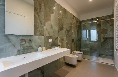 Cefalu Villa | Jacuzzi Villa del Geranio