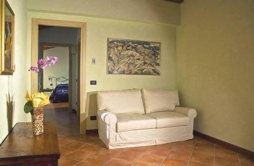 Bedizzole Other | Junior Suite