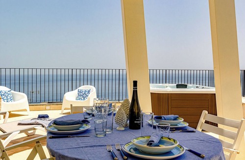 Acireale Apartment | Karola Suite-Exclusive Stay