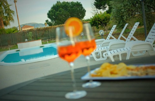 Partinico Villa | KING VALLEY RESORT