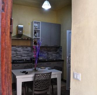 Caccamo House | L' Arco Antico