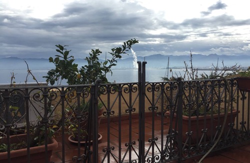 Milazzo Apartment | La Casa Di Levante, Charming apartment with panoramic terrace.