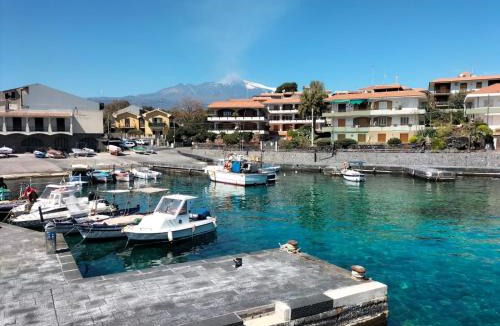 Stazzo Apartment | LA CASA SUL PORTICCIOLO - STAZZO