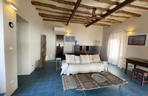 Malfa House | La Casuzza - garden and terrace sea view