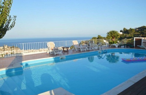 Monte Gallina House | La Chiara panoramic and suggestive house with swimming pool in Lipari