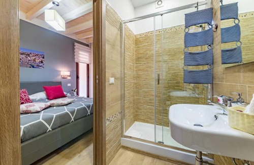 Sciacca Historic Centre Cabin | La Finestra sul Cortile - Deluxe Double Room with Balcony