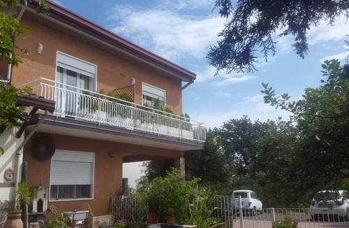 Belpasso House | La Finestra Sull'Etna - Guest House