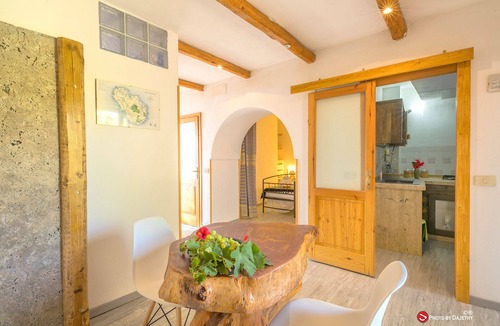 Kamma Apartment | La Kuddia