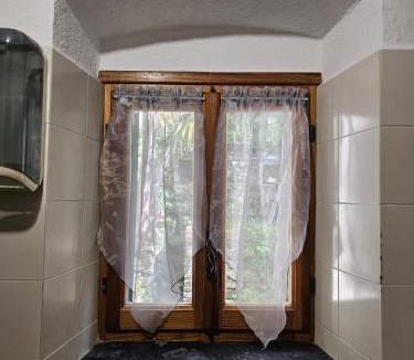 Corniglia House | La Lanterna