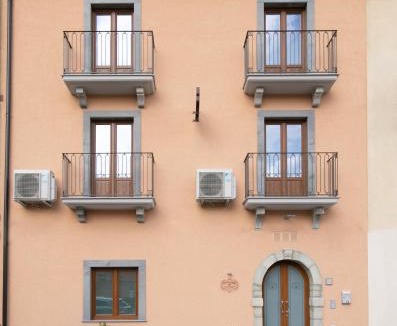 Nicosia House | La Madonnina