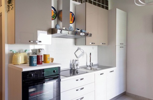 Arenella House | La Nuvoletta - Small villa 7 minutes from the beautiful Arenella beach