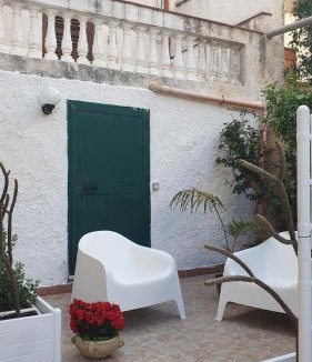 Mondello Apartment | La Pomelia