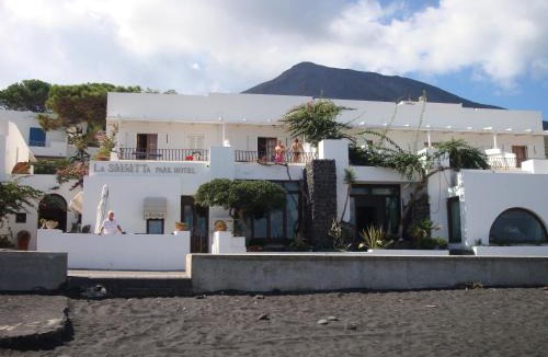 Stromboli Hotel | La Sirenetta Park Hotel