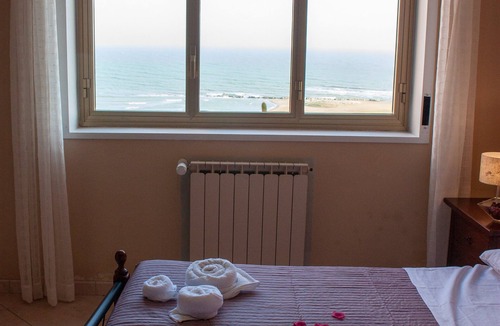 Porto Empedocle Villa | La Terrazza sul Mare Holiday Home (4 people)