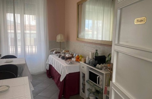 Ruggero Settimo House | La Terrazza su Palermo : Camera Matrimoniale Mansardata
