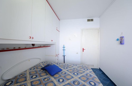 Castiglione Apartment | LA TERRAZZA SUL MARE