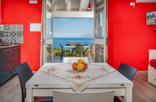 Scopello Apartment | La Veranda Sul Mare Apartment 2 Km from the Zingaro Nature Reserve