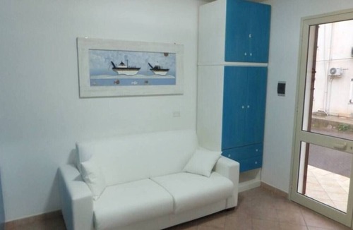 Lampedusa House | Lampedusa building independent village center - ground floor apartment