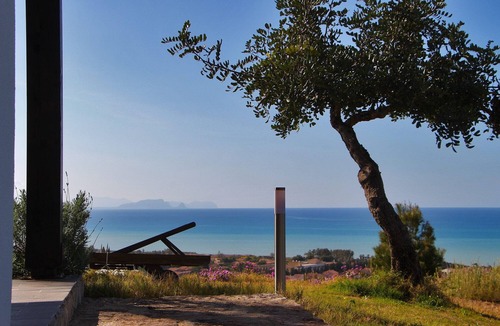 Campofelice di Roccella Villa | Large property, 2 Modern Villas, PRIVATE POOL, Golf Practice, Sea View, WIFI
