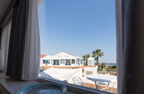Contrada Pantano d'Arci Hotel | Le Dune Sicily Hotel