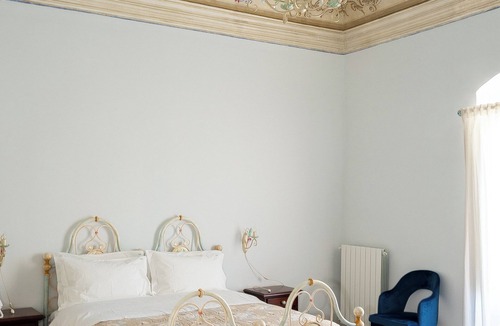 Vittoria House | Le2Stanze