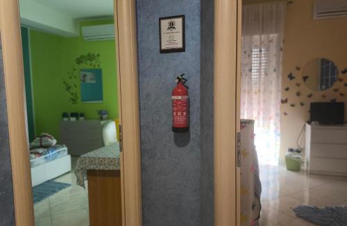 Scordia Bed & Breakfast | Light Blue Room