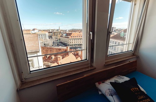 Graz City Centre Apartment | Lilian´s Top Panorama Apartment Das Apartment liegt im Zentrum von Graz