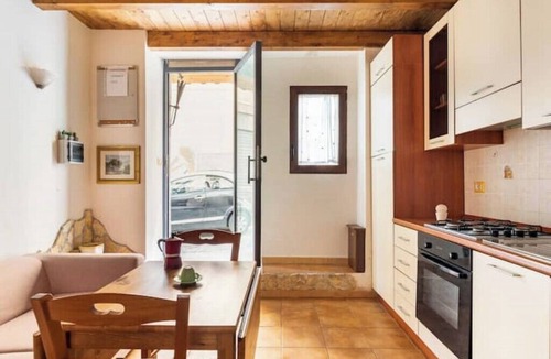 Messina Apartment | Little house central and complete with everything
