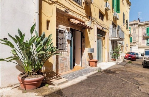 Messina Apartment | Little house central and complete with everything
