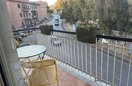 Agrigento Apartment | Liu at the Avenue
