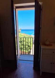 Scilla Apartment | Live & Dream Scilla Appartamento Vulcano Quadrilocale 2 piano