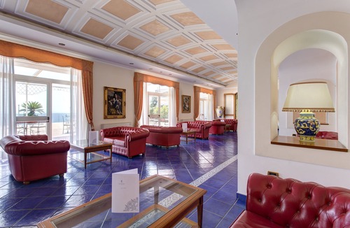 Pucara Hotel | Lloyd's Baia Hotel
