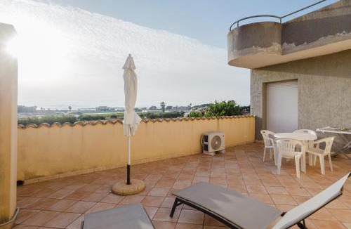 San Leonardo Apartment | Lo Stagnone Apartments by Quokka 360 - In front of Marsala's Salt Pans