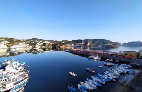 Ponza Hotel | Locanda Mari