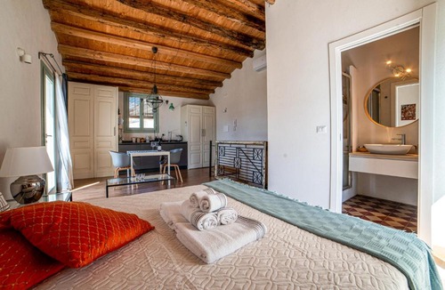 Caltagirone Apartment | Loft con terrazzo sulla Scala