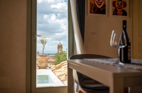 Caltagirone Apartment | Loft con terrazzo sulla Scala