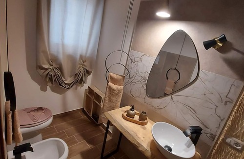 Racalmuto Bed & Breakfast | Lovely and luxurious room.