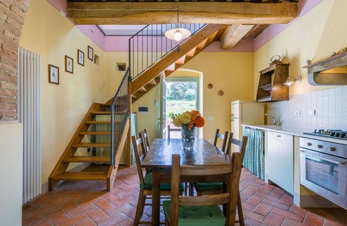Castiglioncello Apartment | Lovely apartment for 7 people with A/C, WIFI, pool, TV, patio, pets allowed and panoramic view