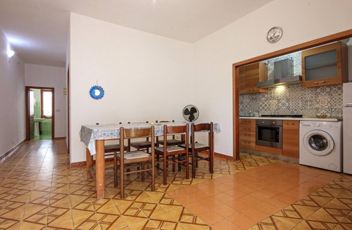 Casal Velino Apartment | Lovely apartment in Casal Velino with WiFi