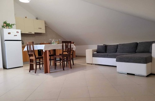 Sant'Agata di Militello Villa | Lovely attic room
