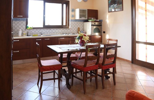 Cinisi House | Lucy's Cottage Holidays